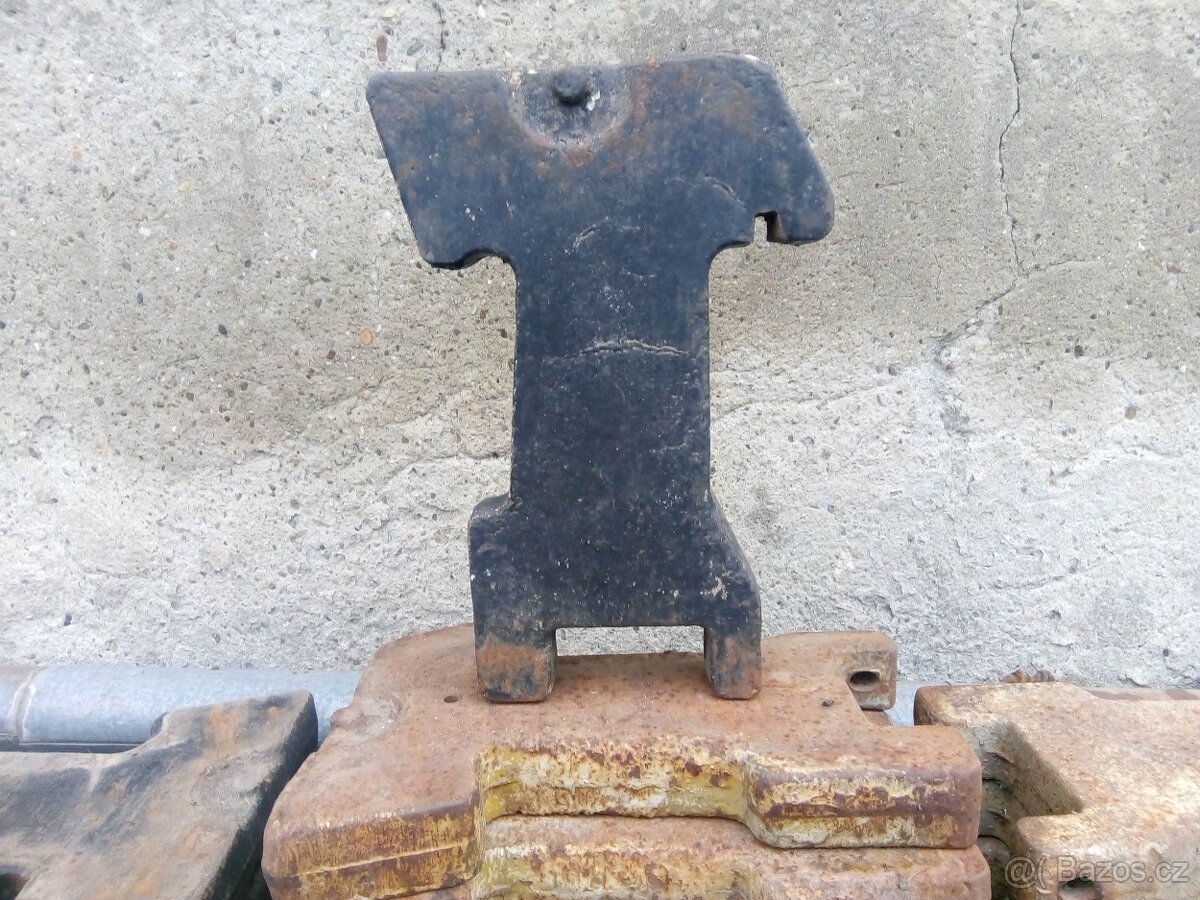 předni zavazi na ZT 300,303,323