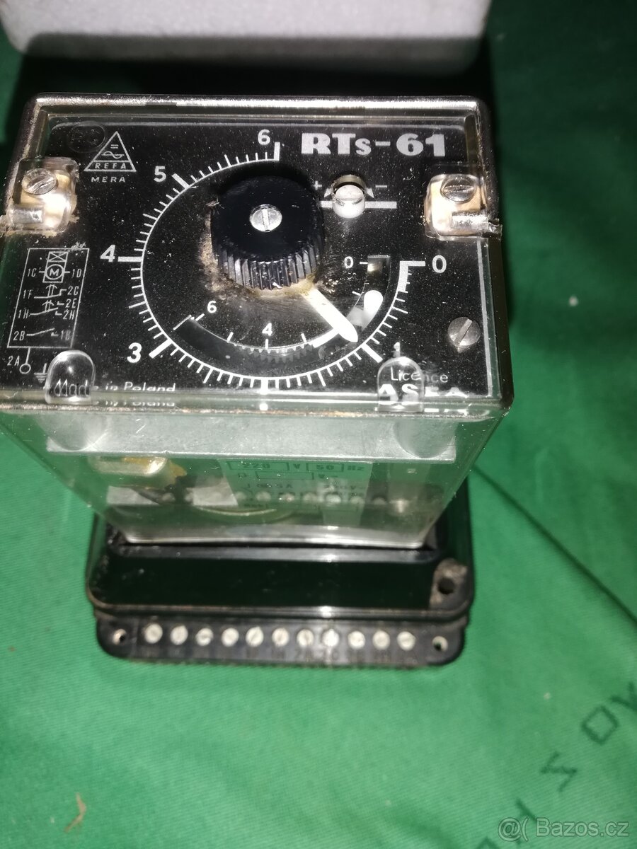 Relé RTS 61