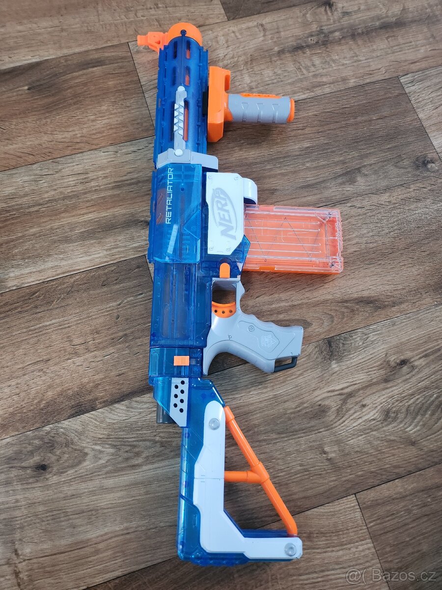 Nerf pistole.