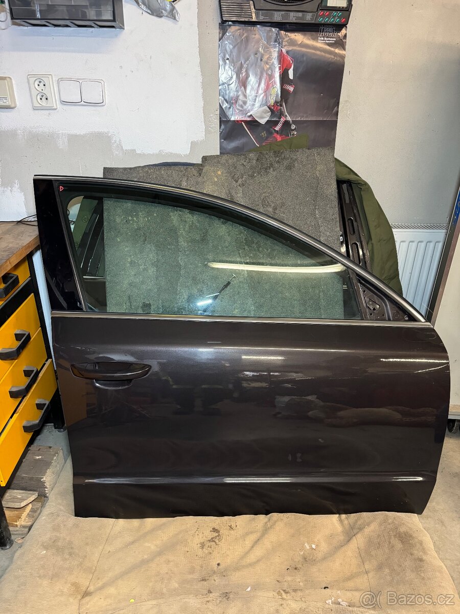 Škoda Superb II Dveře