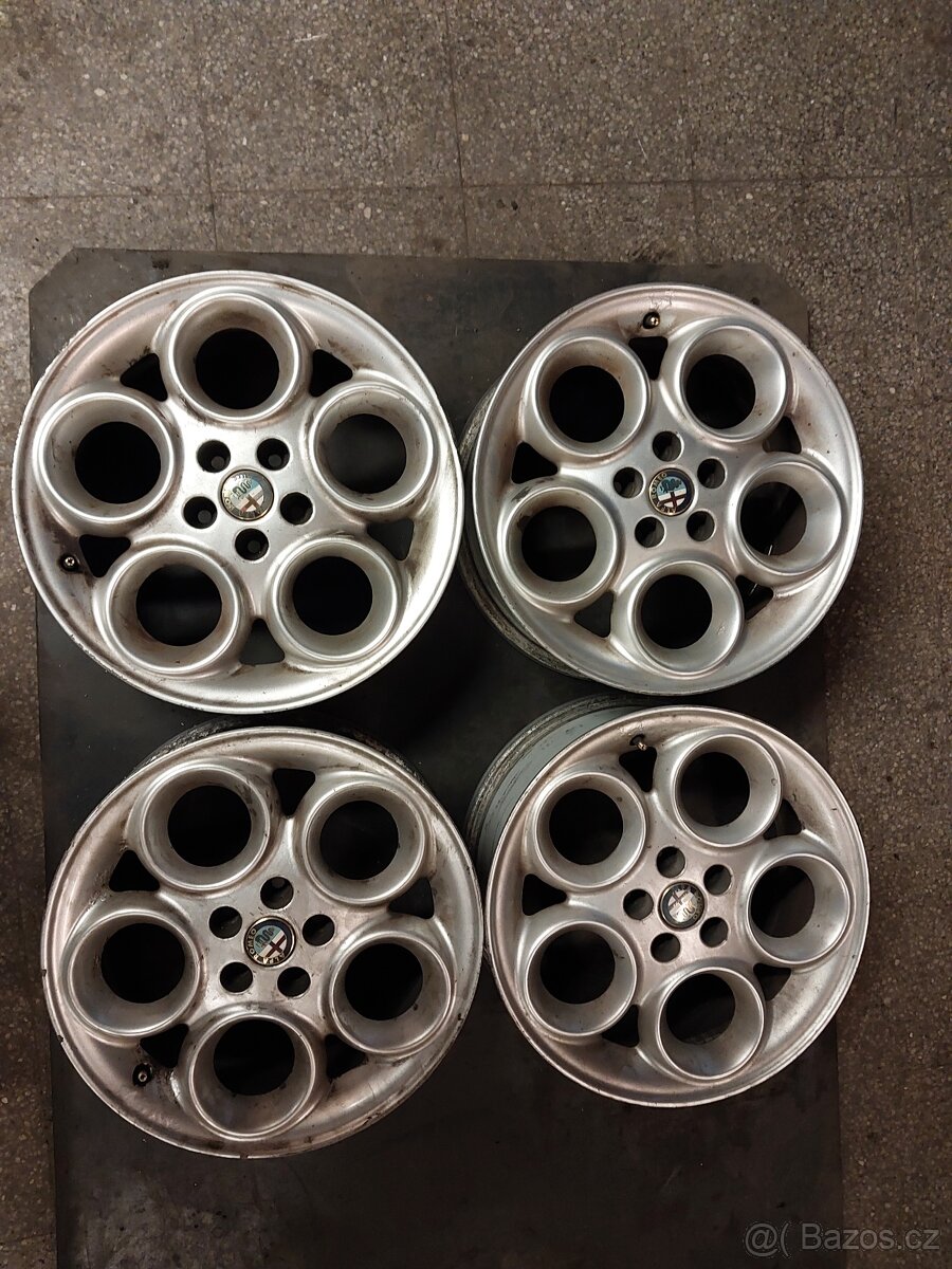 Alfa Romeo GT,147,156 alu kola