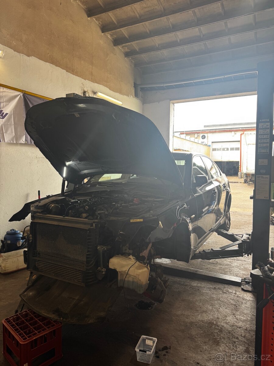 BMW E60 rozprodám na díly