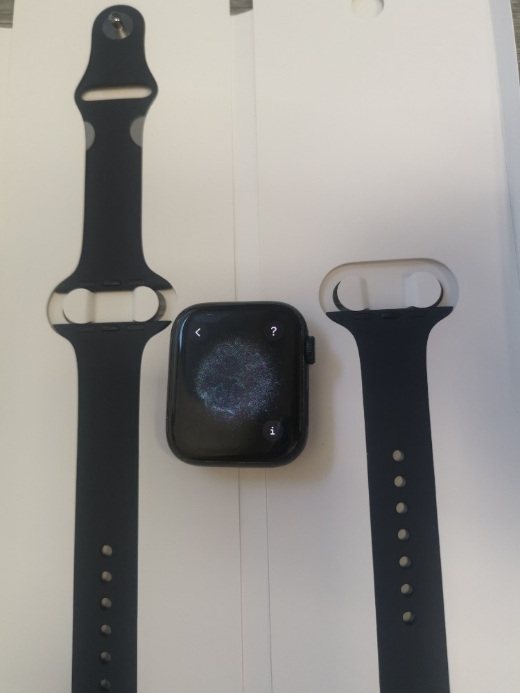 Apple Watch SE 2nd Gen 44mm Brno