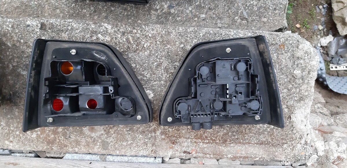 Prodám zadní světla golf mk2 Hella