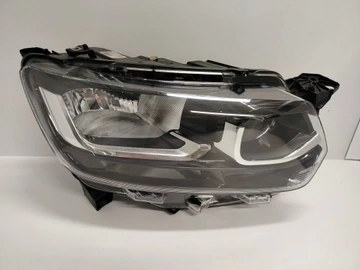 Toyota Proace City Pro-Ace City lampa prava