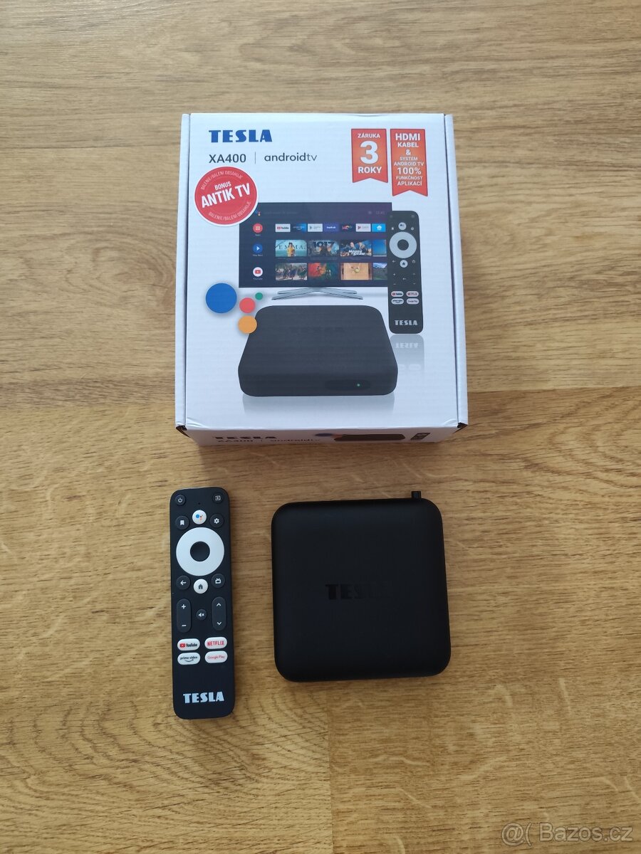 Multimediální box Tesla XA400.