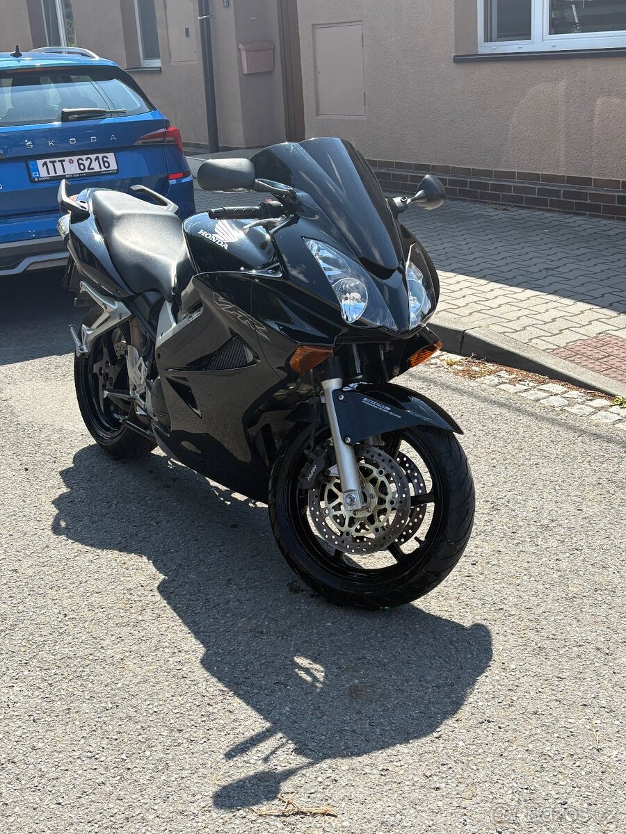 Honda vfr 800