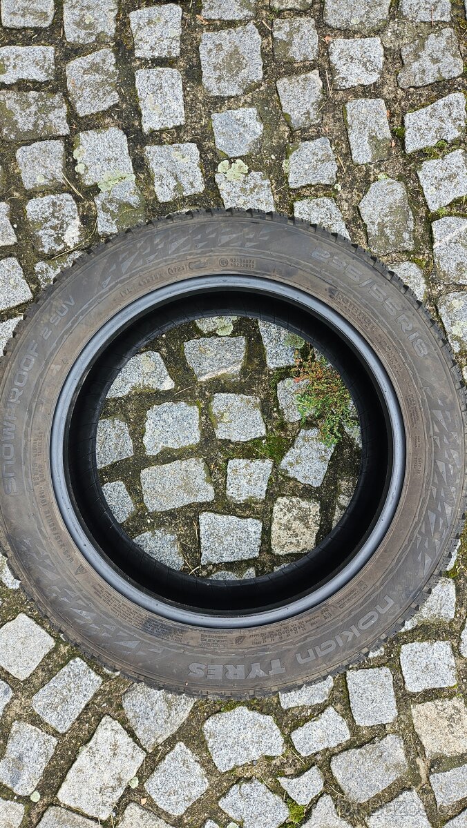 Zimní 235/55R18 104H, Nokian, Snowproof 2 SUV
