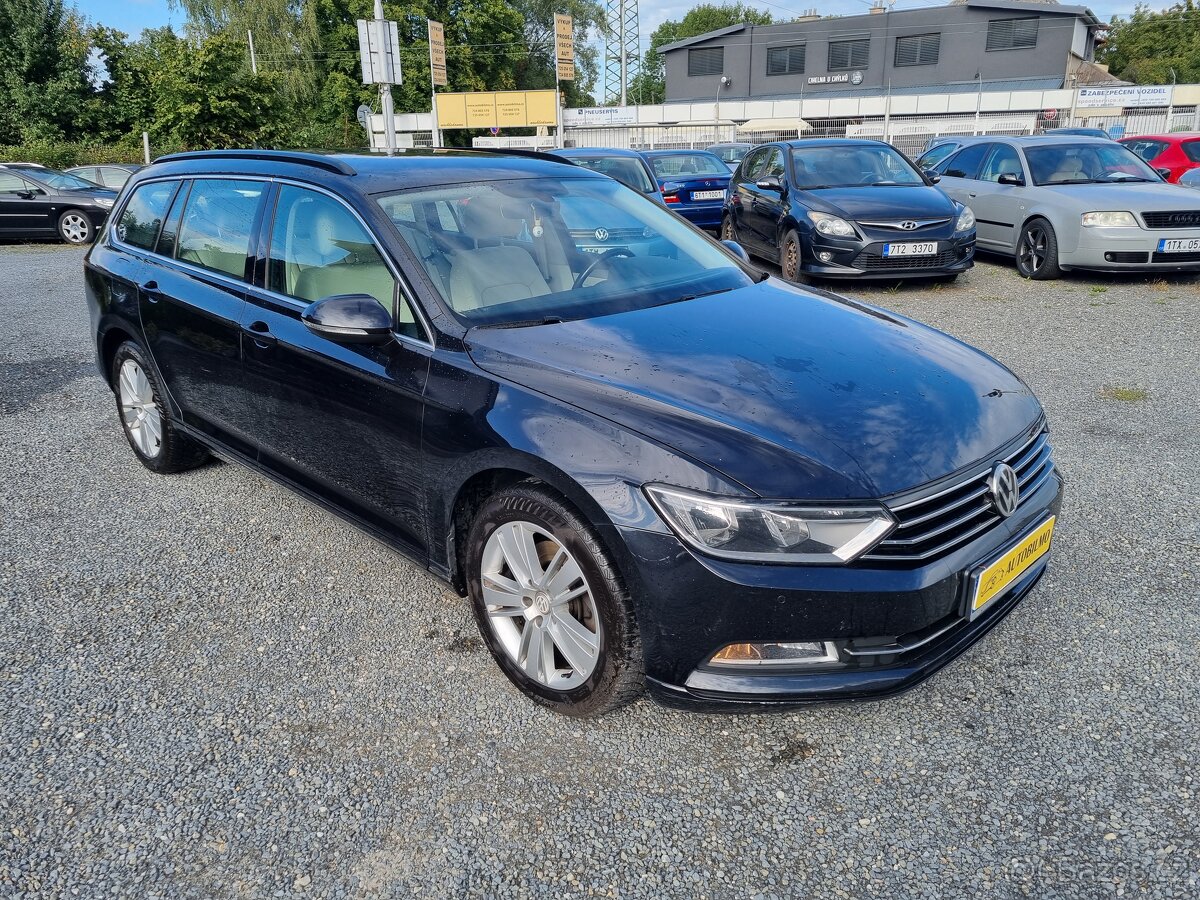 VW PASSAT COMBI 2.0TDi 110KW R.V.2015 DSG TOP