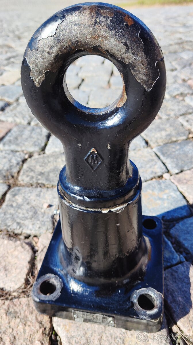 Tažné oko 50 Walterscheid prakticky nové