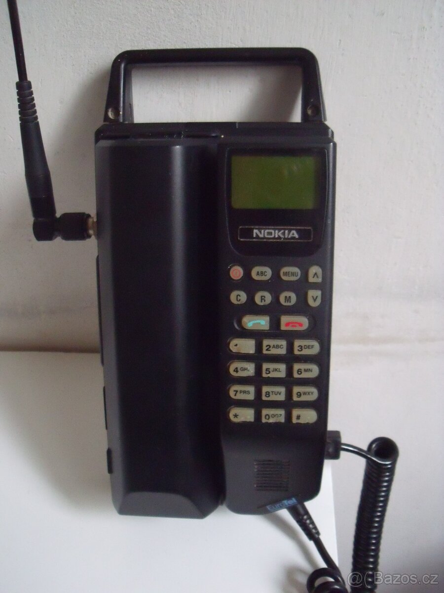 Jedna z prvních.. NOKIA - funkční (TNF-4CB)