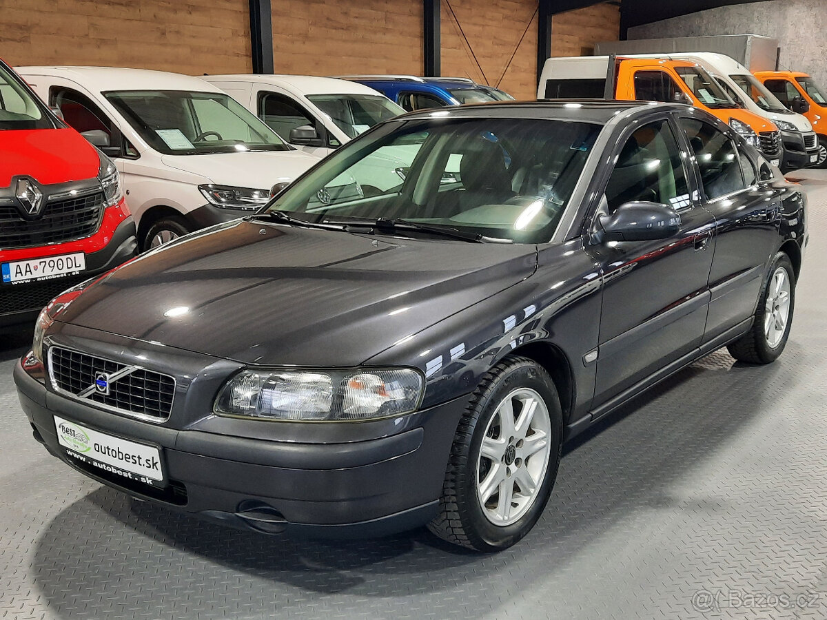 Volvo S60 - 2,4i Comfort TOP stav