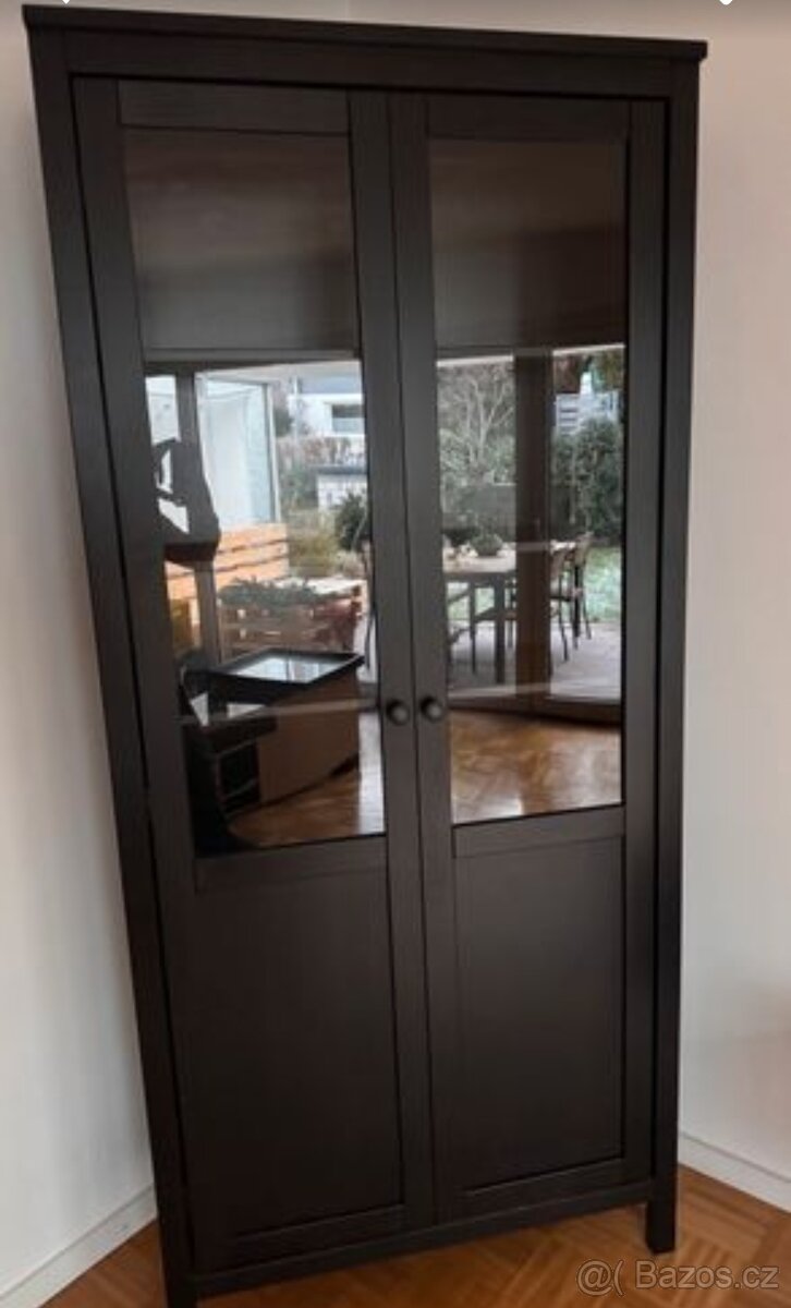 VITRÍNA IKEA HEMNES