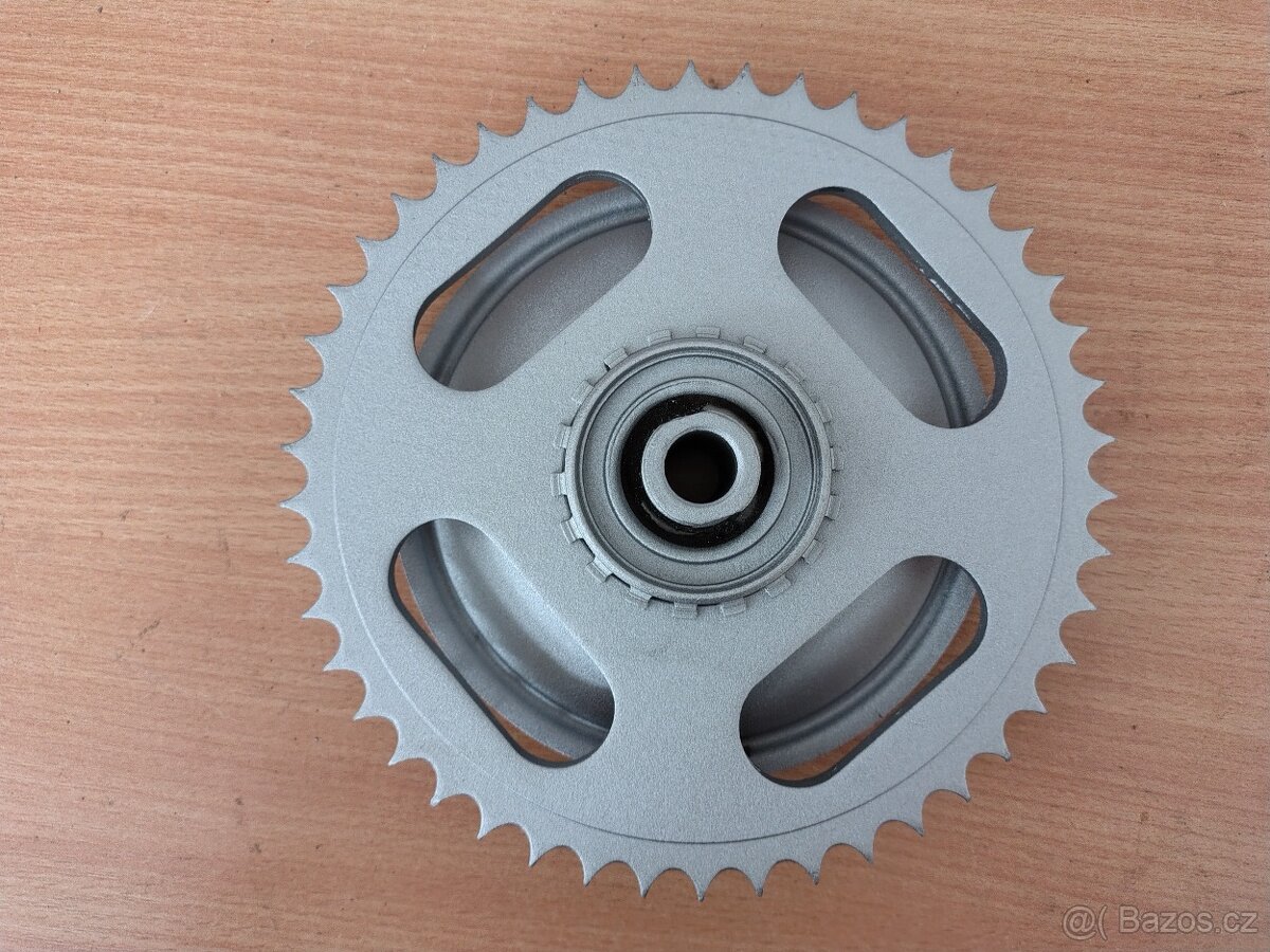 Jawa ČZ kyvacka, panelka rozeta