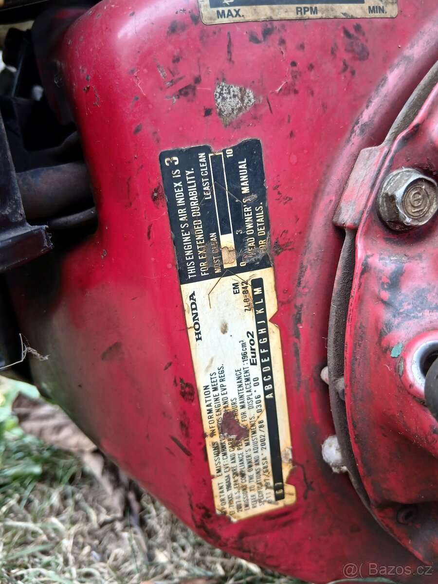 Honda motor, centrála apod.