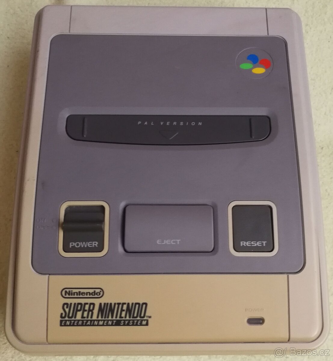 Super Nintendo Entertainment System-Nintendo SNES.