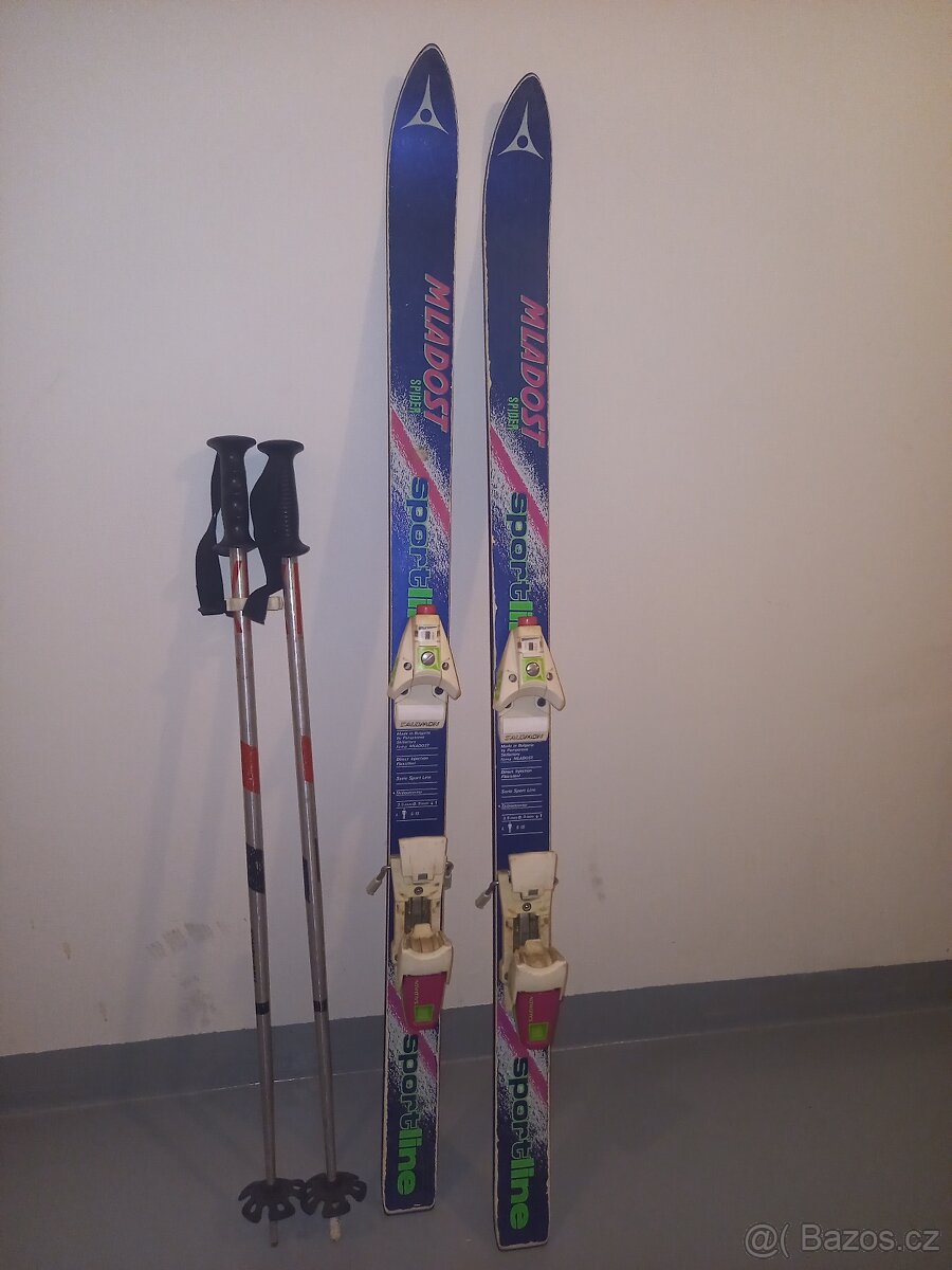 Retro dětské lyže Mladost Spider - 125 cm.