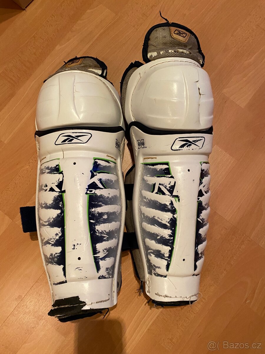 Hokejové holení chrániče REEBOK velikost 15"