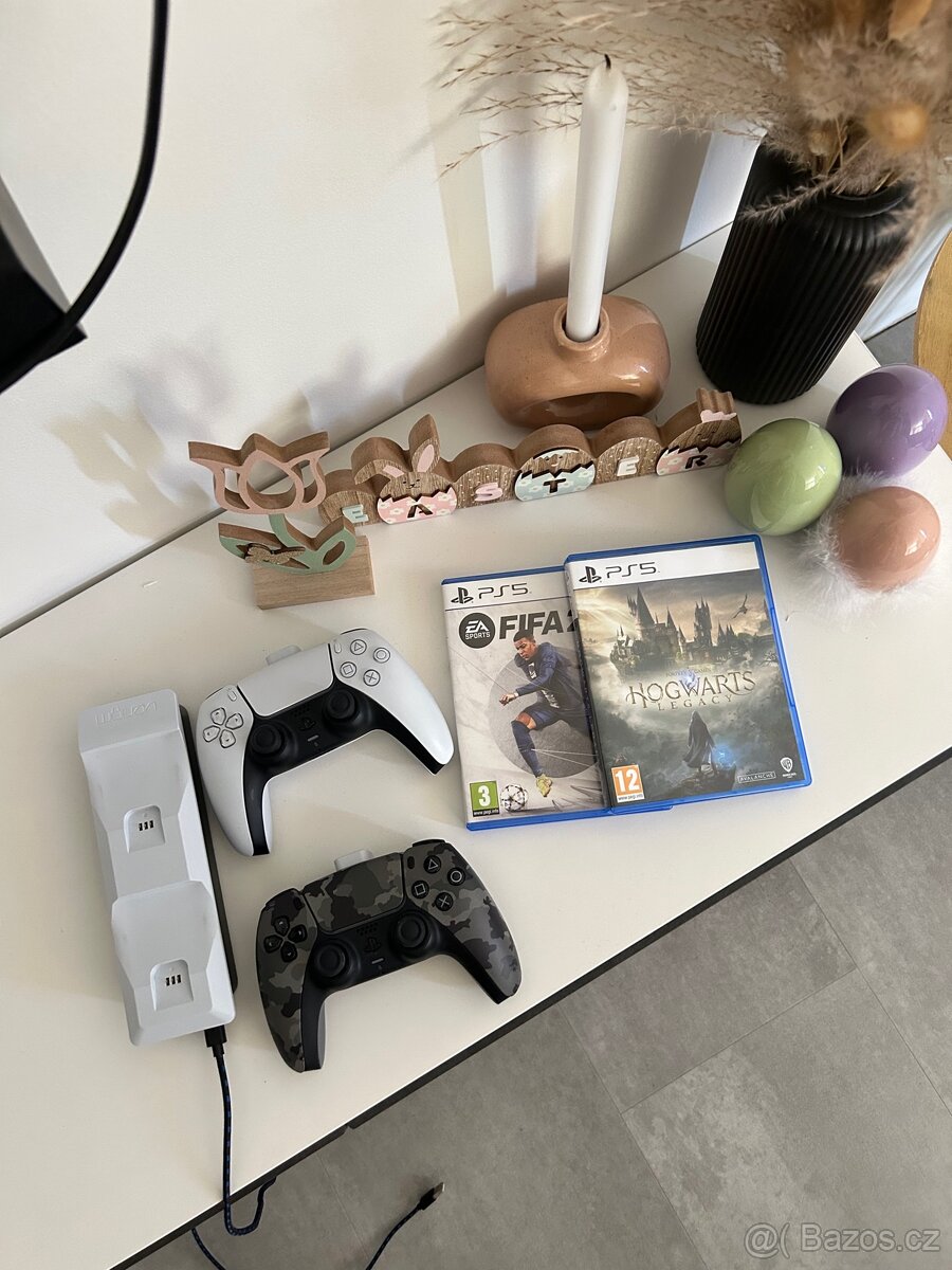 PS5 včetně vybavení a her
