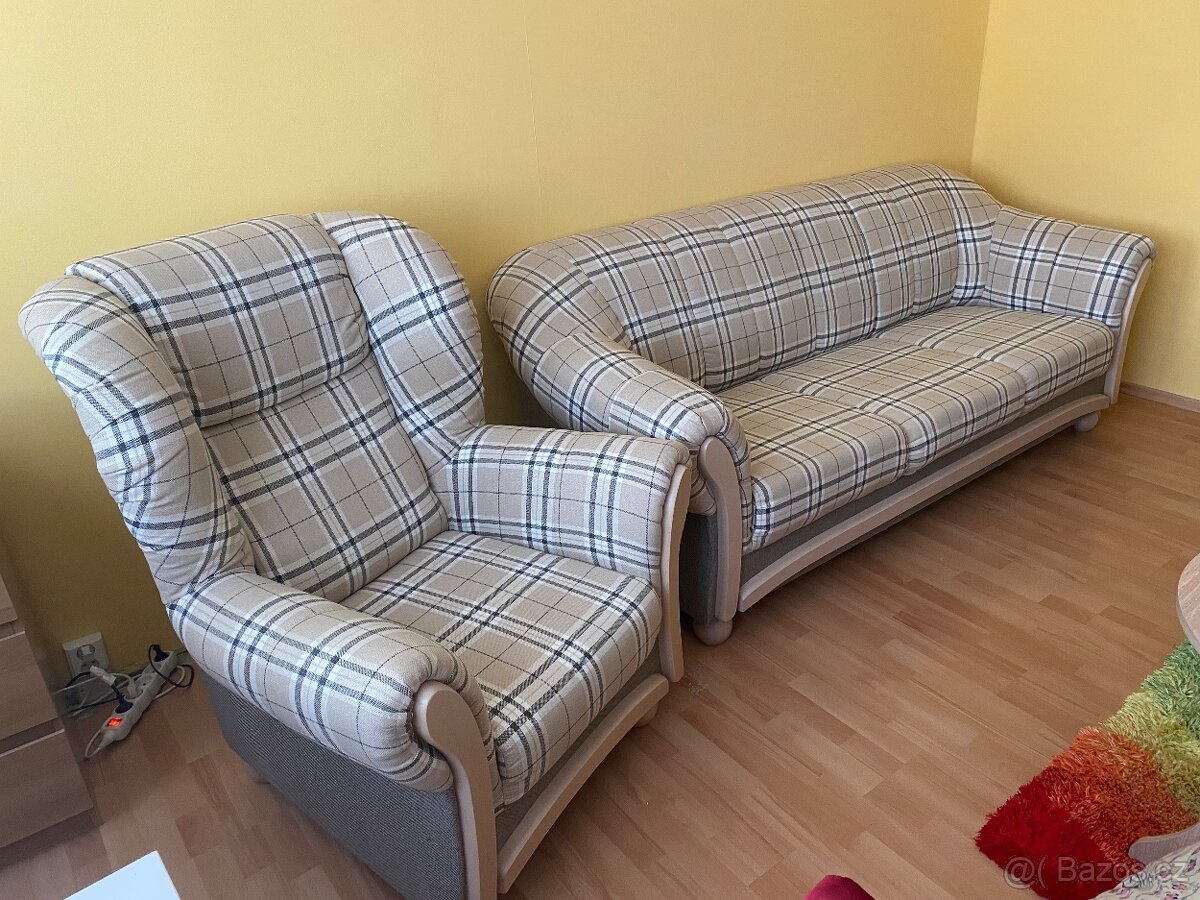 Téměř nová sedačka a křeslo