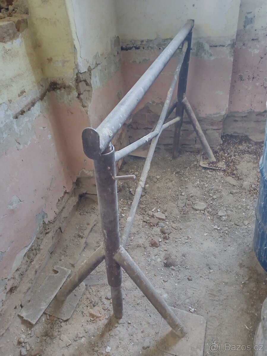Vyměním stavební kozu za haki leseni