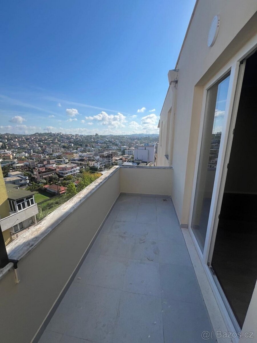 Prodej bytu 1+kk 54 m², Durres, Albánie, 75.000,-€