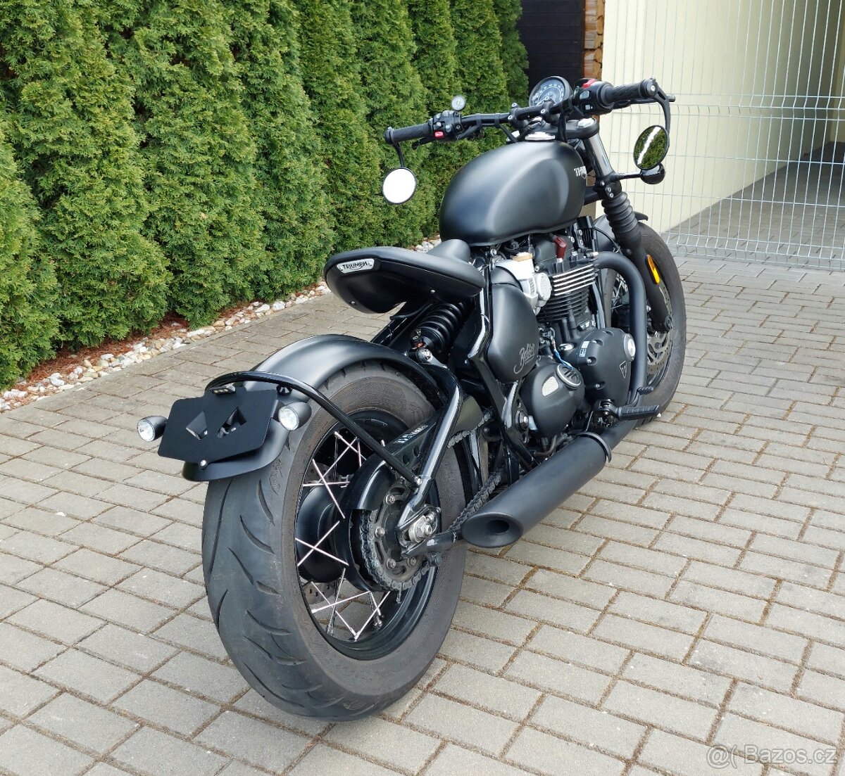 Triumph Bonneville Bobber Black 1200