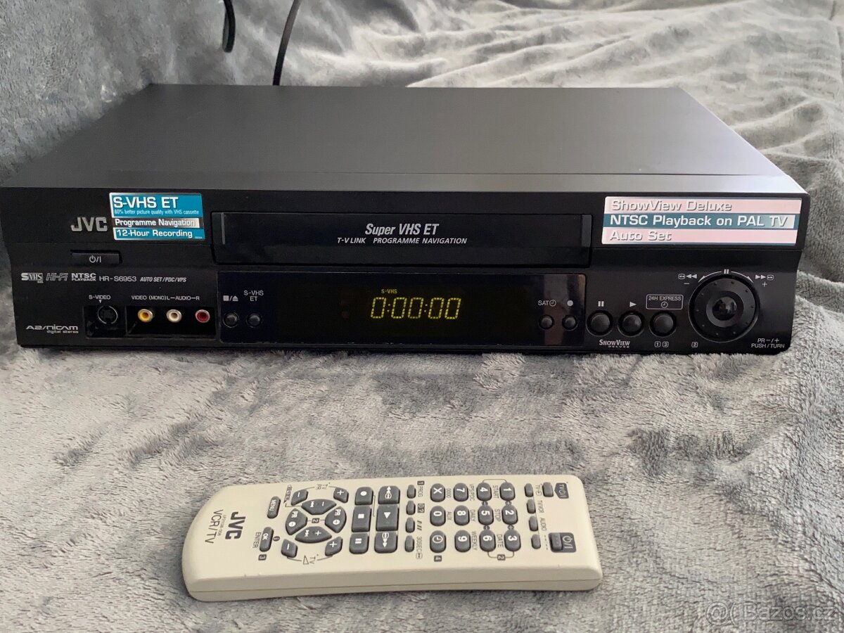 S-VHS-ET videorekordér JVC HR-S6953 s video stabilizátorem