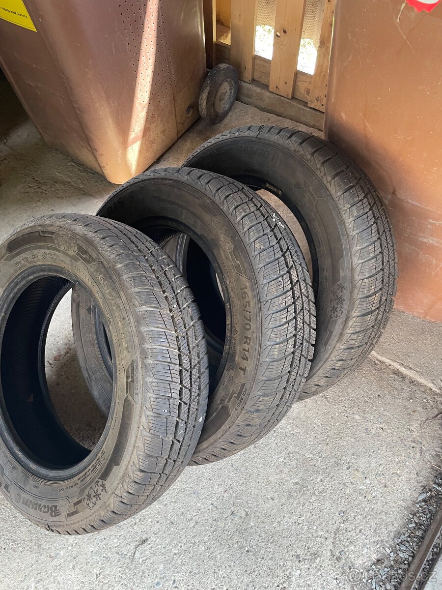 165/70 r14 Fabie pneu zimní, letní