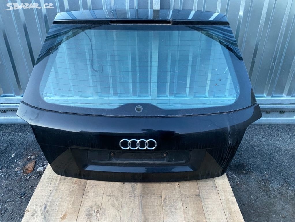 Pátý dveře vrata Audi A3 8p