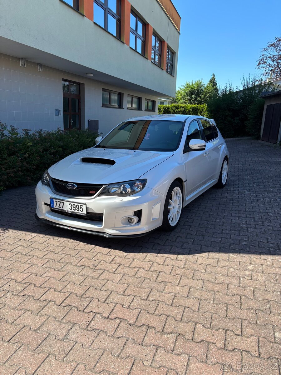 Subaru impreza wrx sti