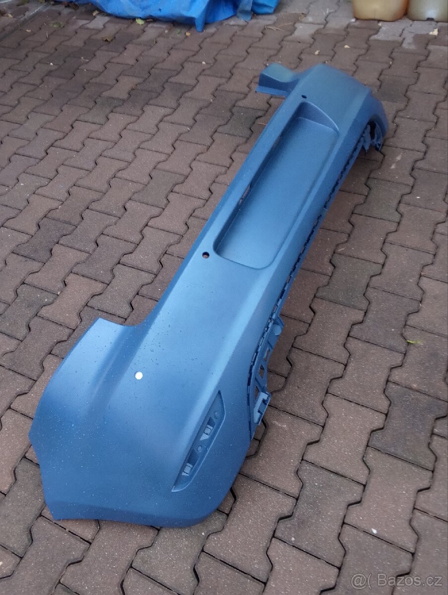 Zadní nárazník golf 6