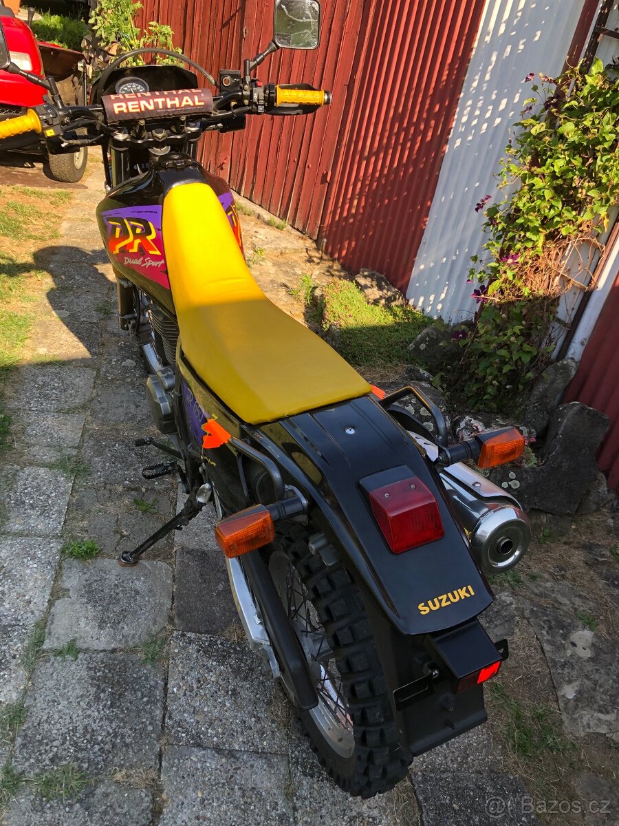 SUZUKI DR 650 SE