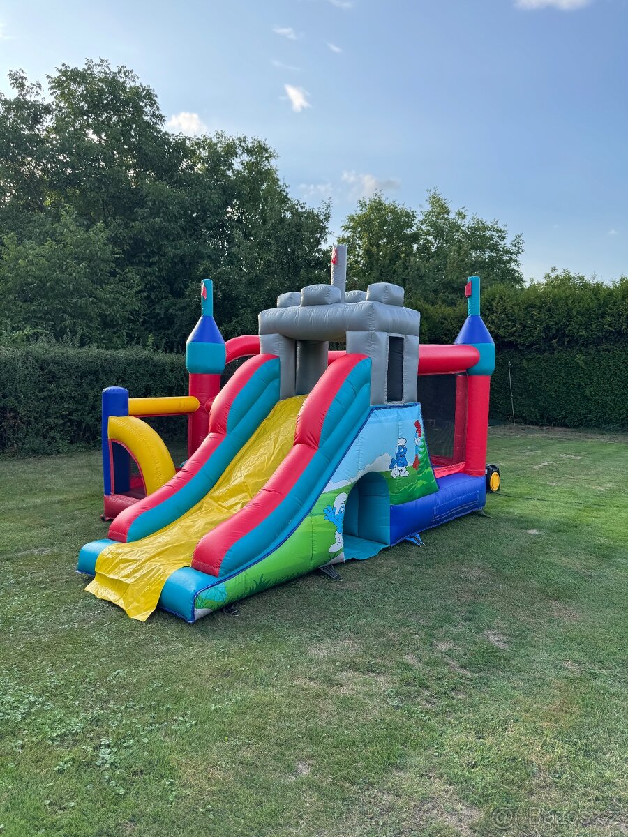 Pronájem/Prodej Skákací hrad s klouzačkou Praha Radotín