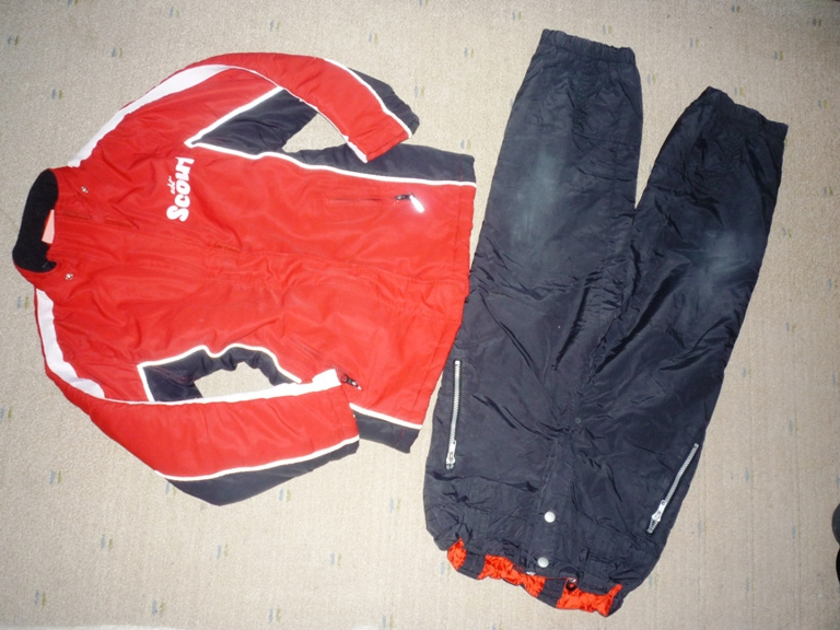 Lyžařská zimní bunda zn. Scout vel 128+oteplovačky