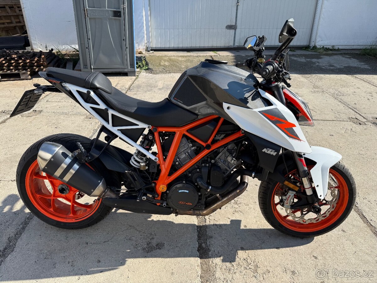 KTM Super Duke R 1290