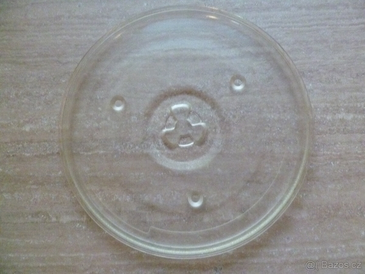 Skleněný talíř do mikrovlnky, levně