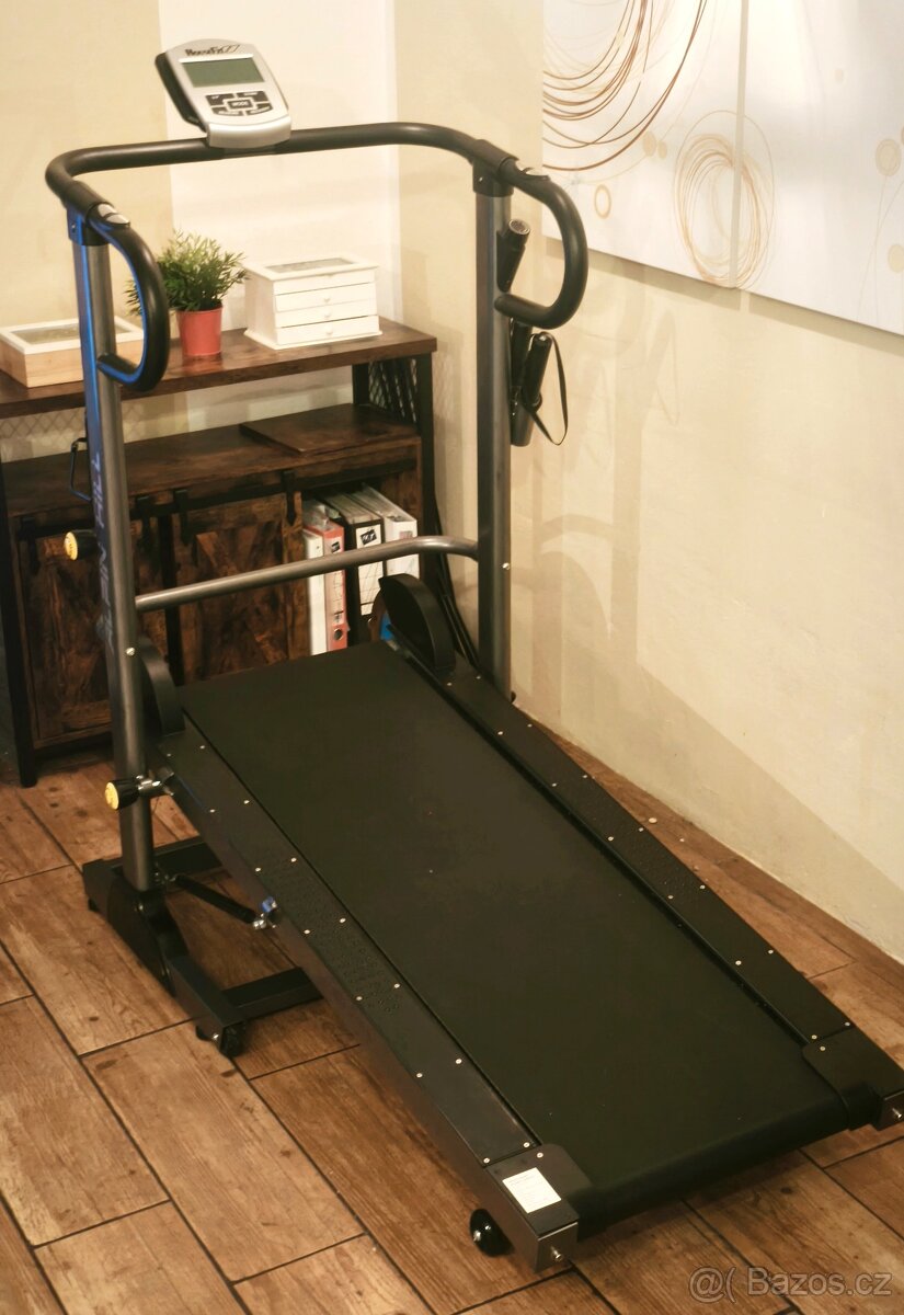 Běžecký trenažér HOUSEFIT