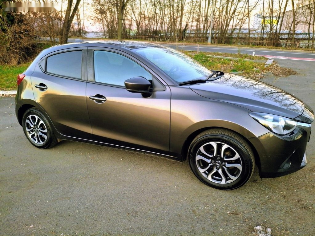 Mazda 2,1.5 benzin 66 kw