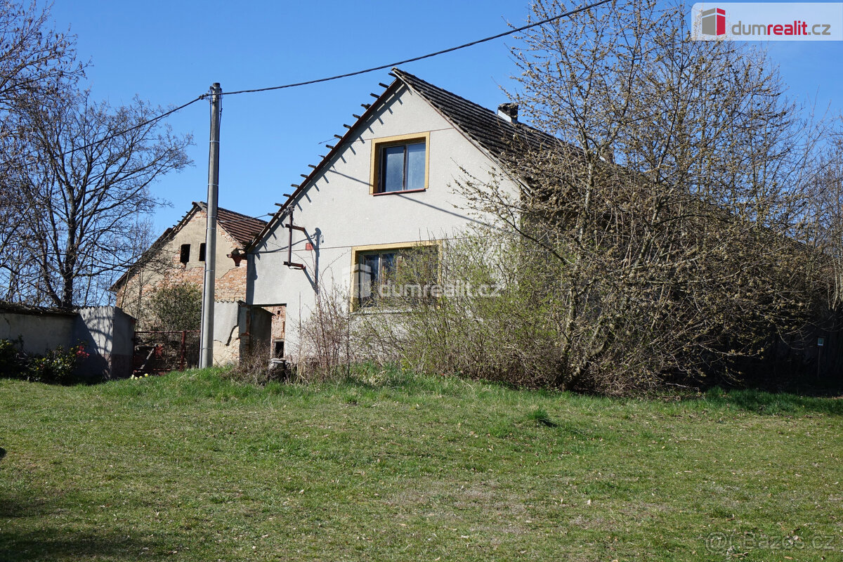 Prodej venkovského stavení, Postupice - Čelivo
