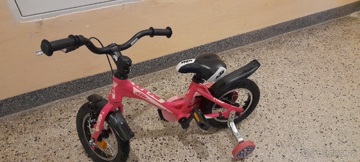 KTM 12