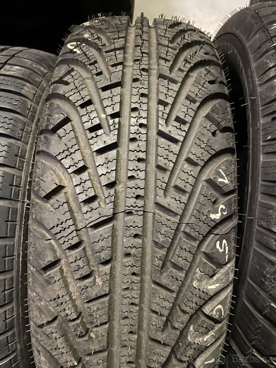 Použité pneu zimni 2 ks 195/60R 14