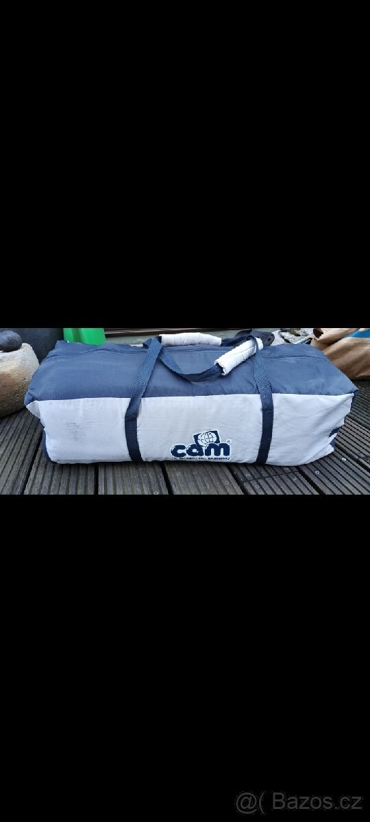 Dětská skládací postýlka