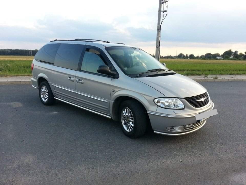 Chrysler AKCE nerezové rámy