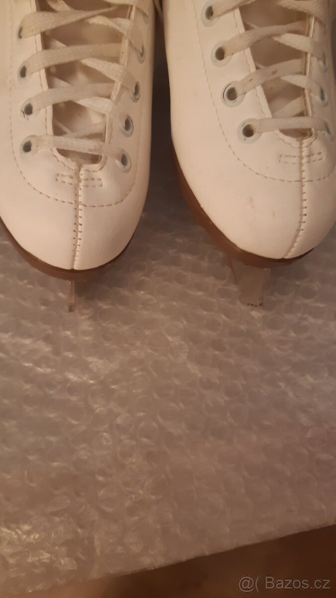 Brusle divci Botas