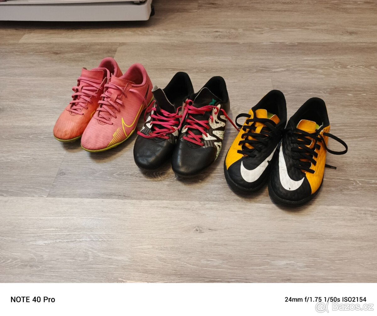 Dětské kopačky Nike a Adidas