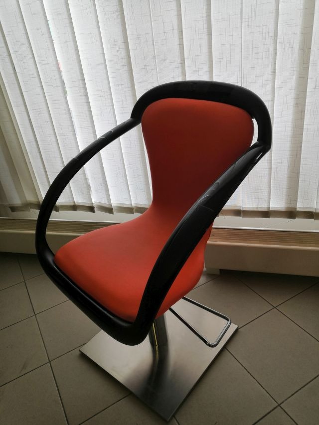 Prodám kadeřnické křeslo