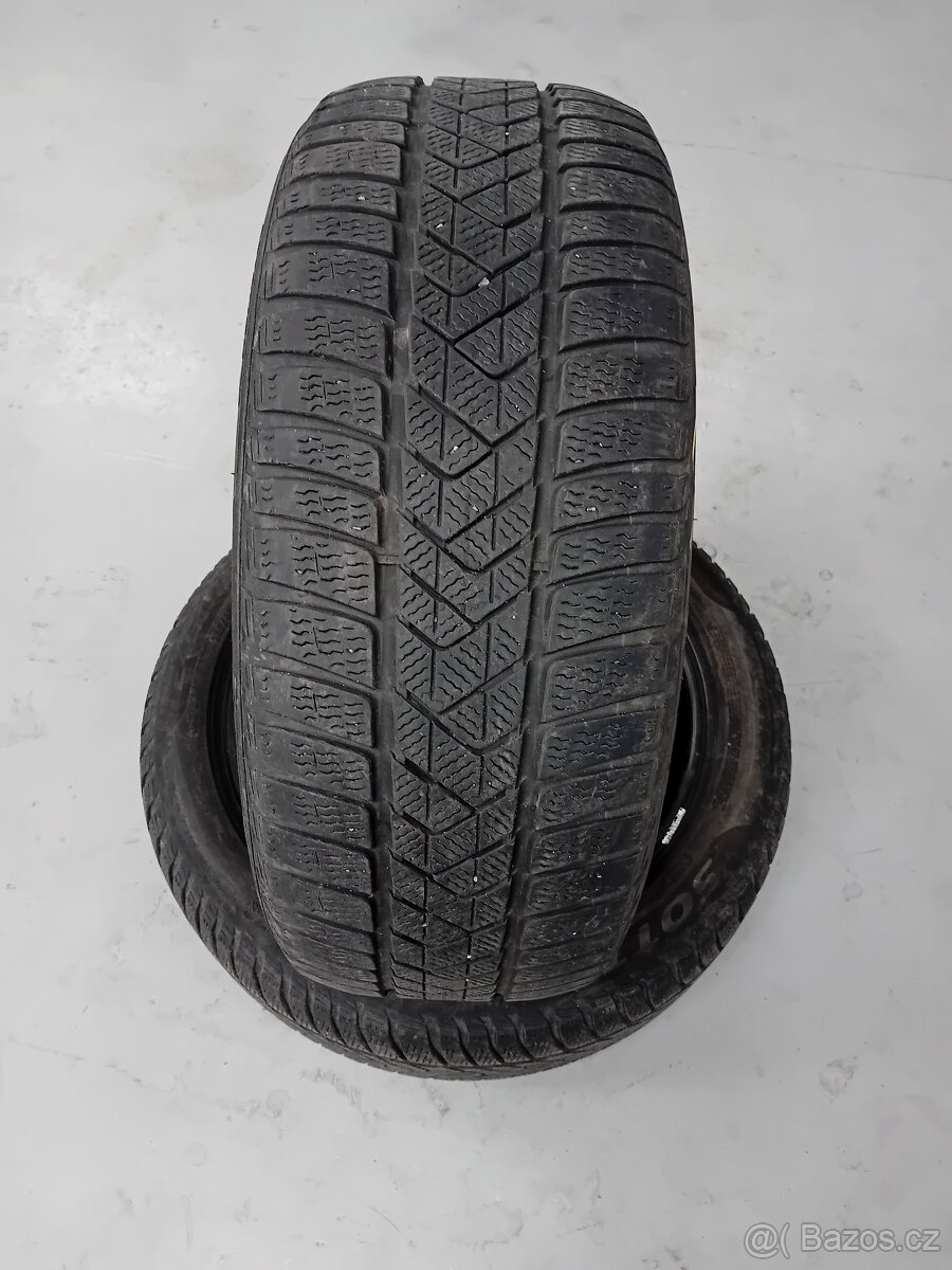 2x pneu Pirelli Sottozero 3 245/45 R18