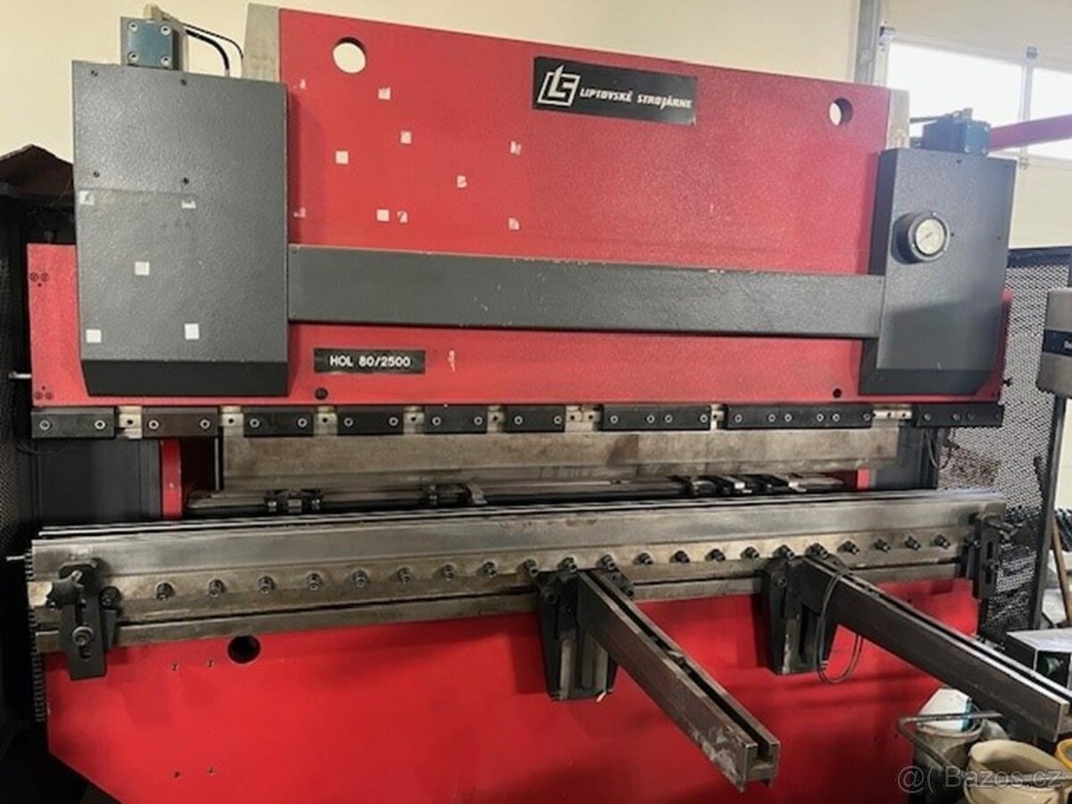 Ohraňovací lis Liptovské Strojárne HOL 80/2500