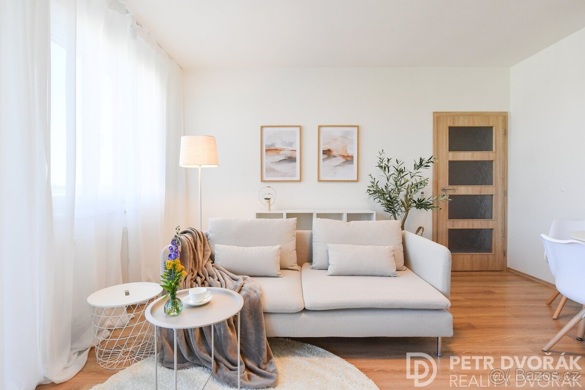 Prodej byty 2+kk, 49,6 m2 Davidovičova Praha - Kyje